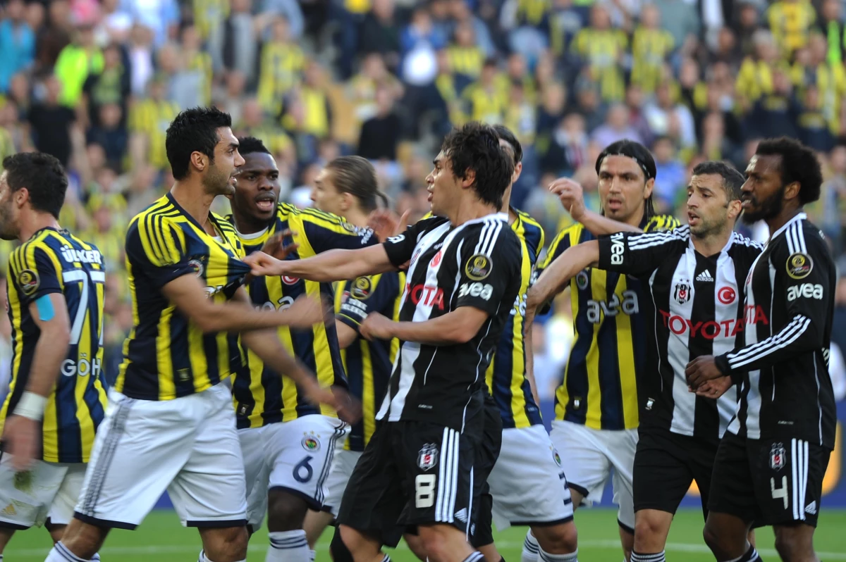 Fenerbahçe Şampiyonluk İçin Sahaya Çıkıyor