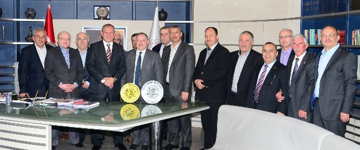 Düzce Belediyesine Saray Yönetim Kurulundan Ziyaret