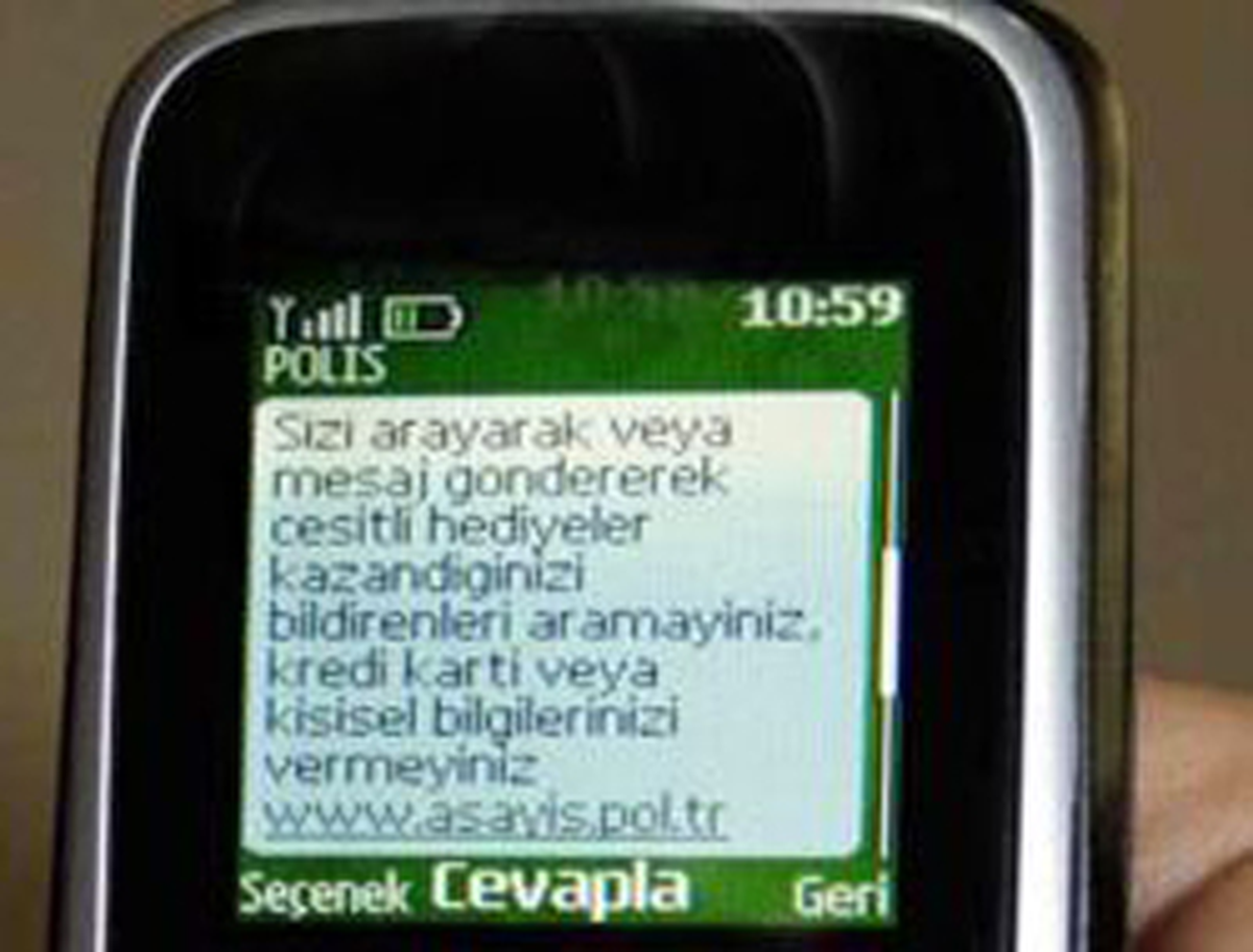 Dolandırıcılar Bu Kez Öğretmene Tuzak Kurdu