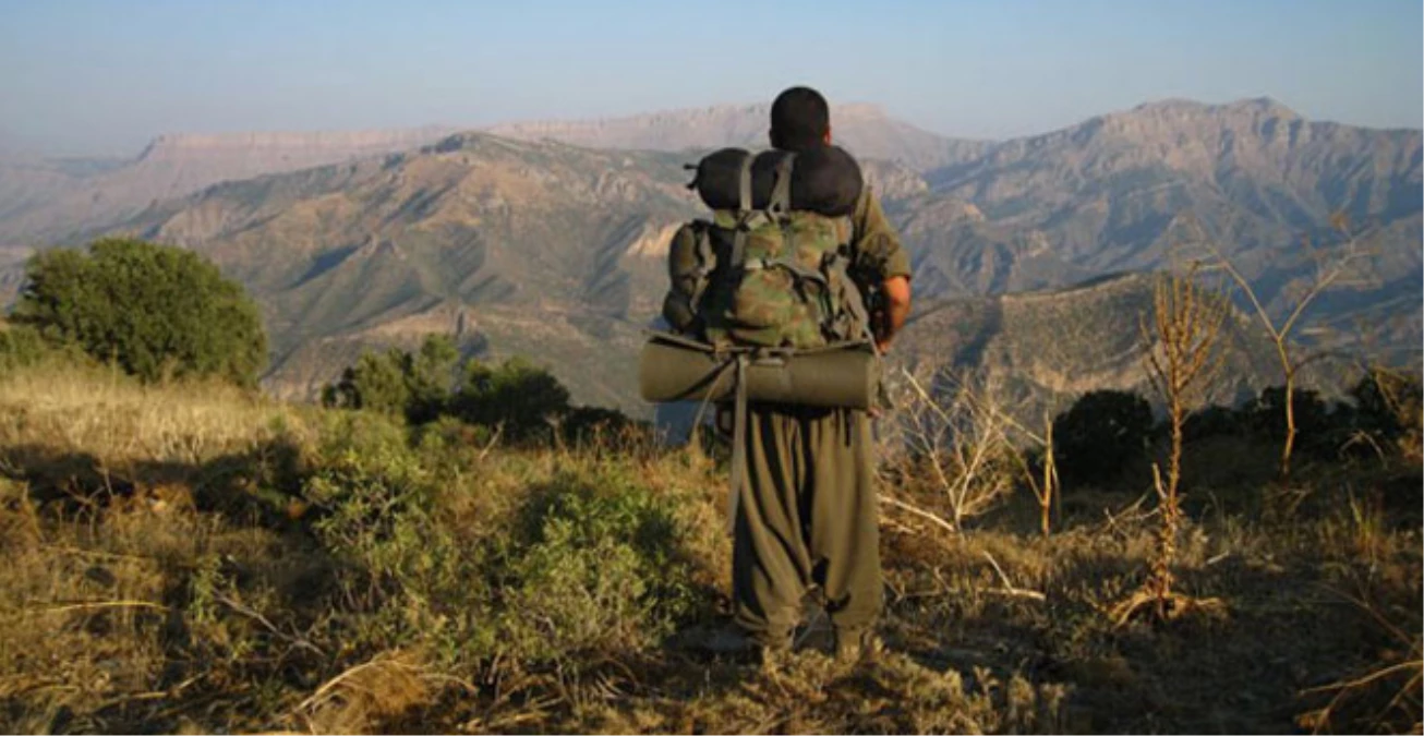 Elazığ\'da PKK\'lılardan Askere Taciz Ateşi