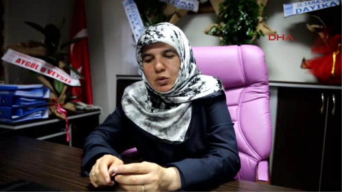 Erciş\'in Kadın Başkanı Mor Makam Koltuğu Aldı