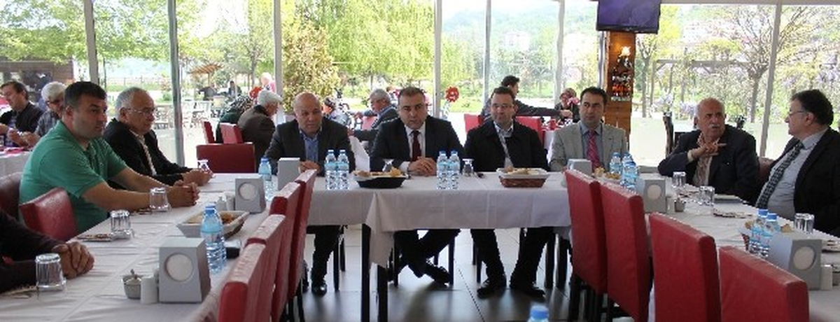 Görele Belediye Başkanı Muhtarlarla Bir Araya Geldi