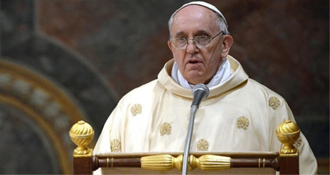 Papa Franciscus Haç Yolu Ayinini Yönetti