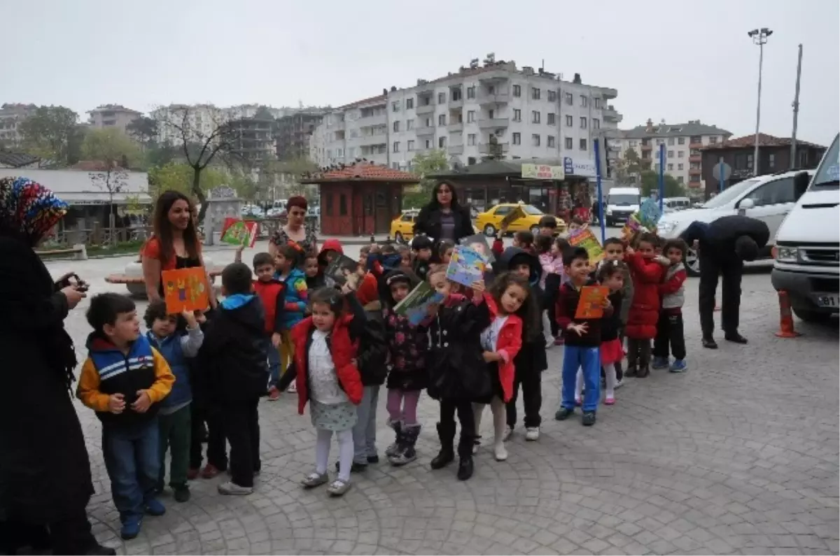 Kreş Öğrencileri Kurum Gezilerinde