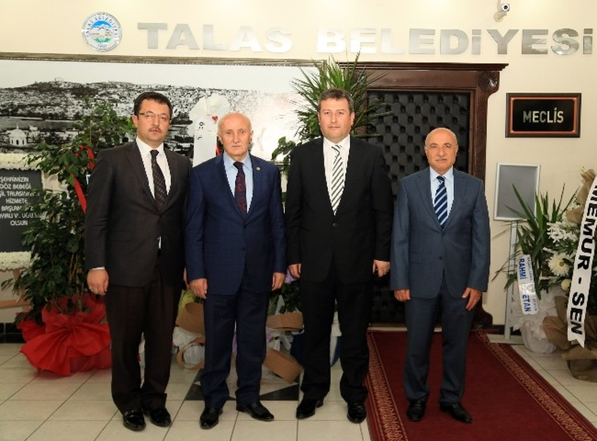 AK Parti Milletvekilleri Karayel ve Tamer Talas\'ta
