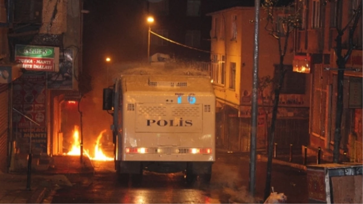 Sancaktepe\'de Polis Müdahalesi