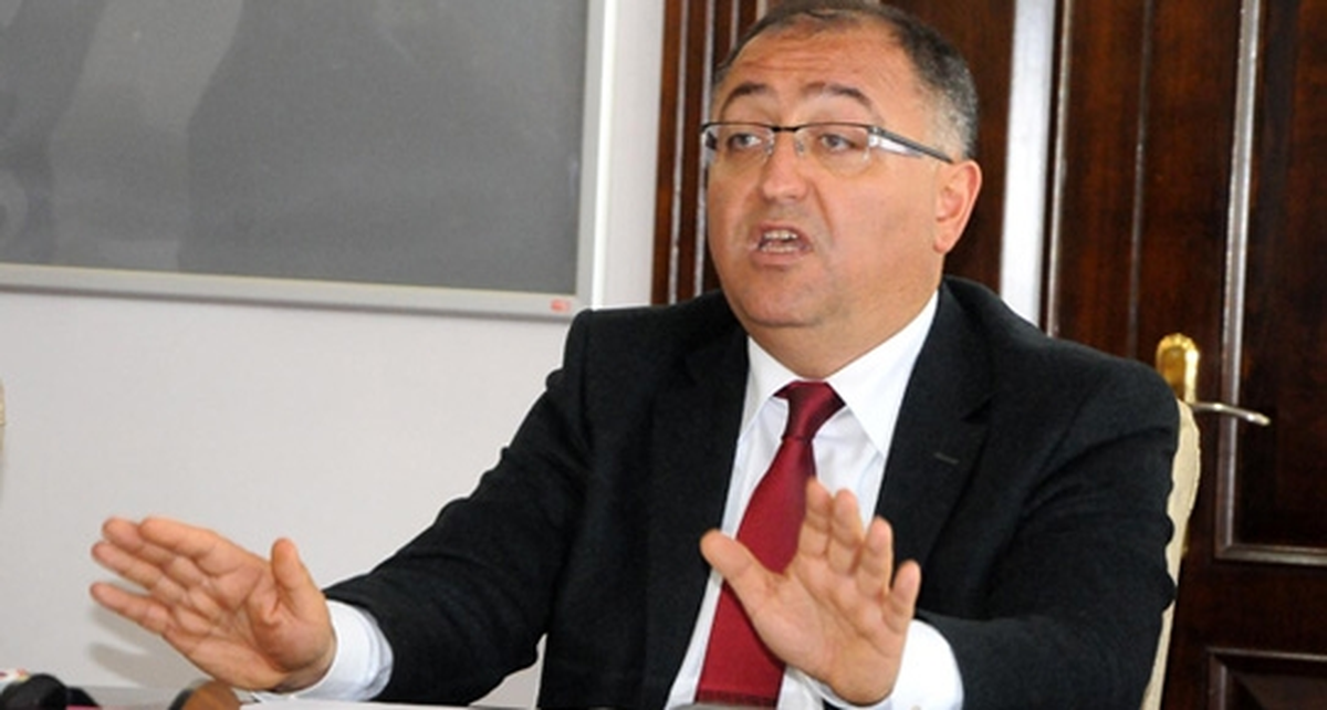 Yalova Belediyesi'ne Haciz Geldi