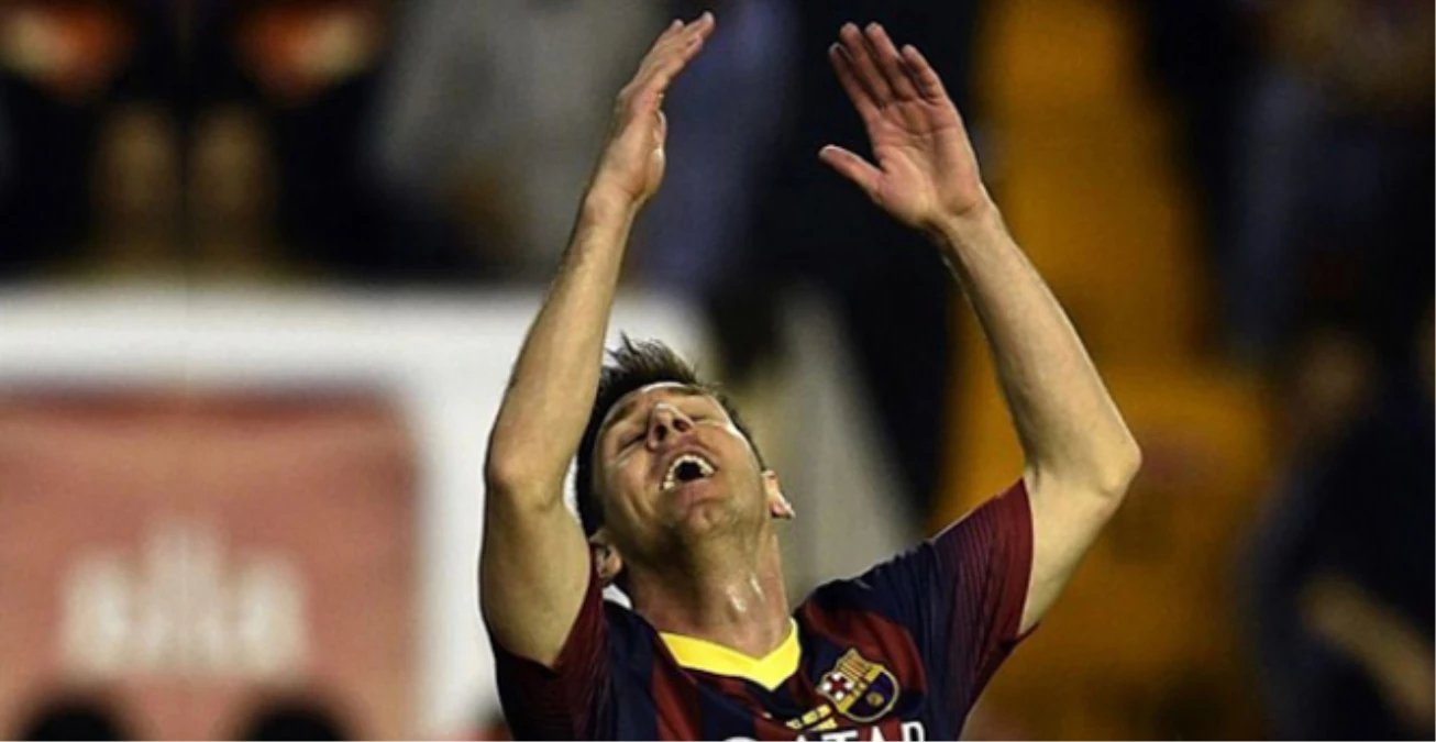 İspanyol Taraftarlardan Messi\'ye: Aptalsın