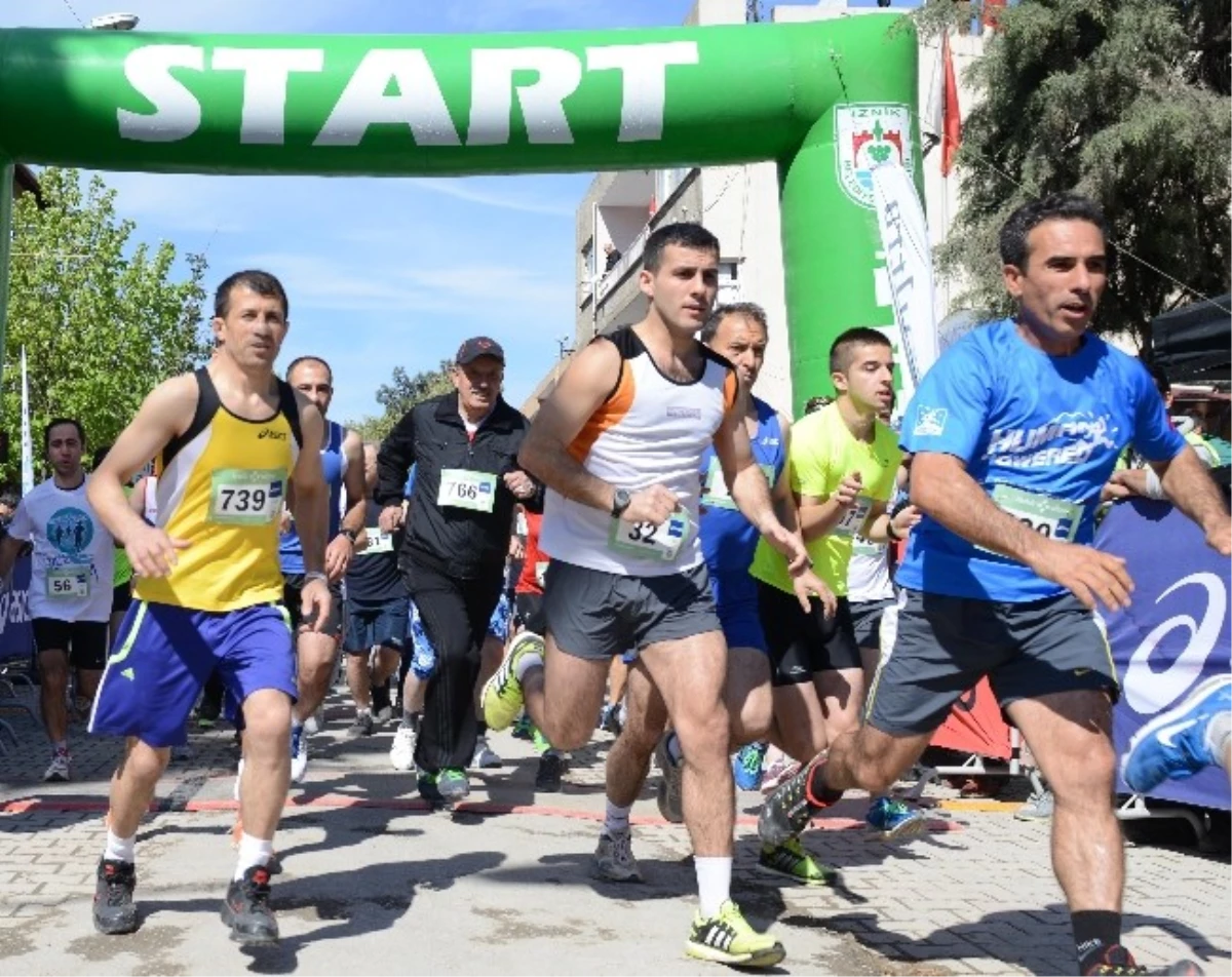 İznik Ultra Maratonu Spor ve Dostluk Mesajlarıyla Tamamlandı