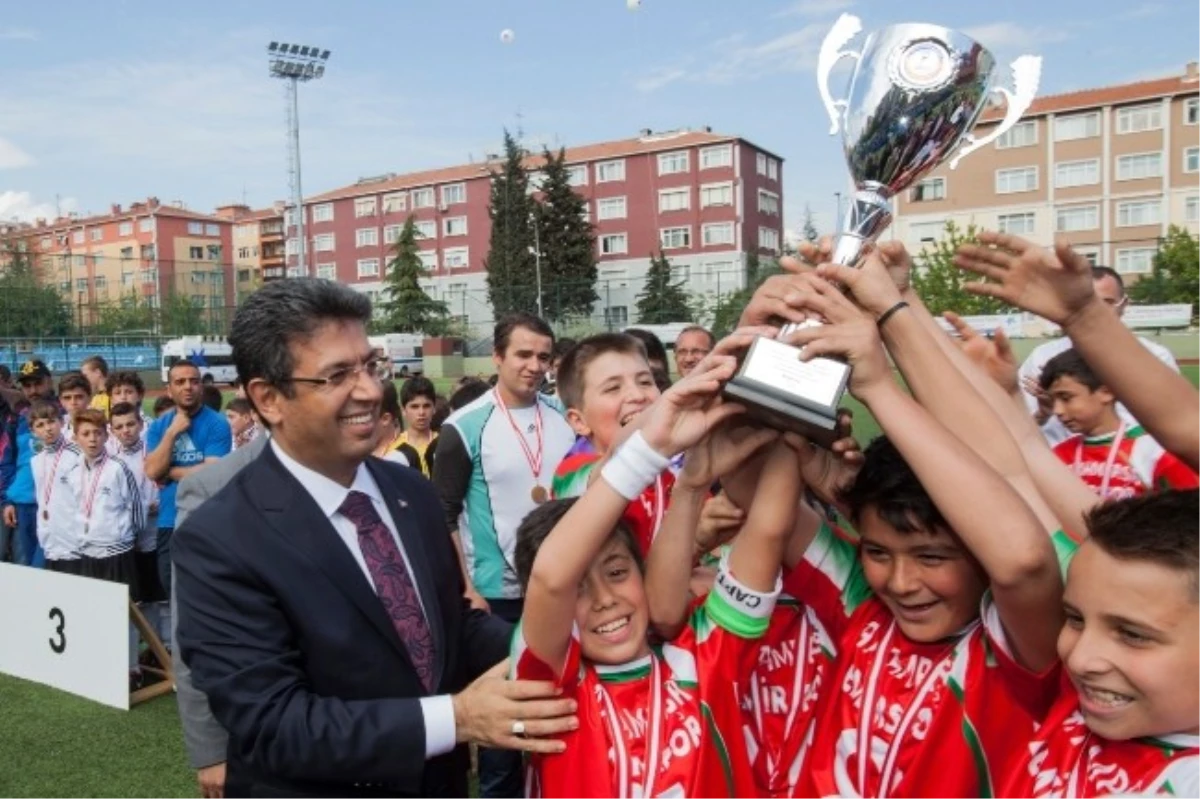 2. Mini Miniklerin Şampiyonu Bayrampaşa Demirspor