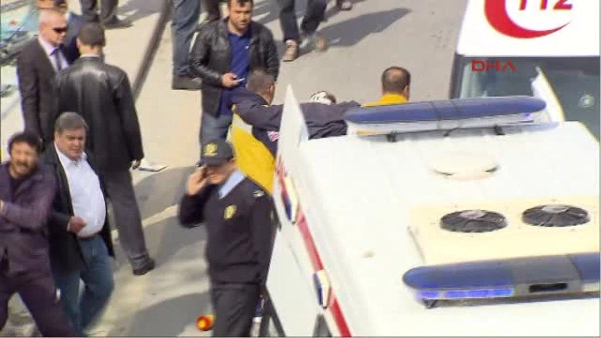 Ankara\'da Belediye Otobüsü Durağa Girdi: 3 Ölü, 20 Yaralı