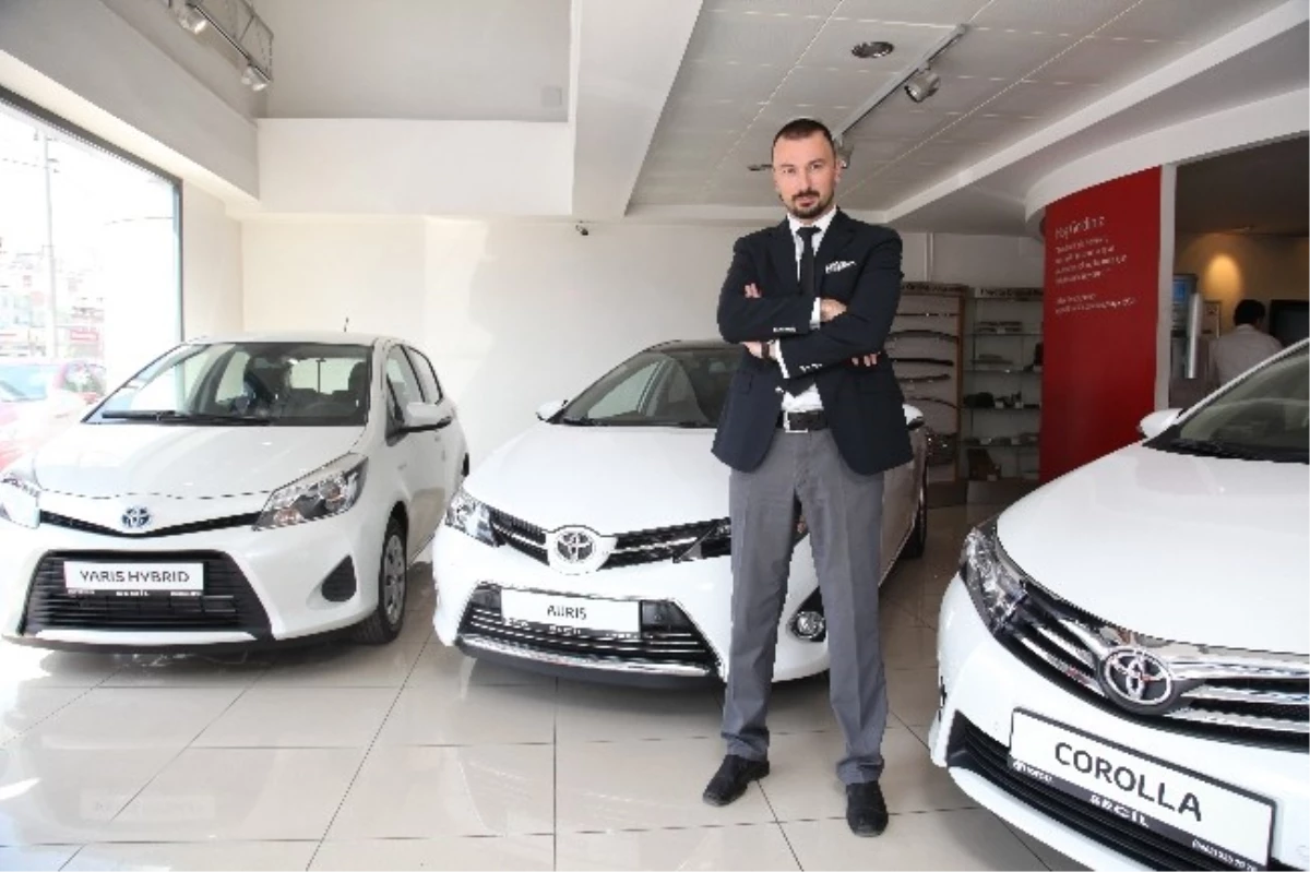 Haydi Çocuklar 23 Nisan\'da İlk Toyota\'nızı Test Edin