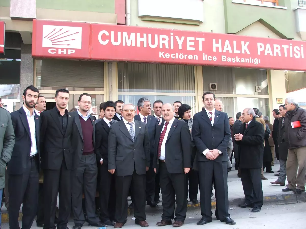 Keçiören\'de CHP\'ye Katılım