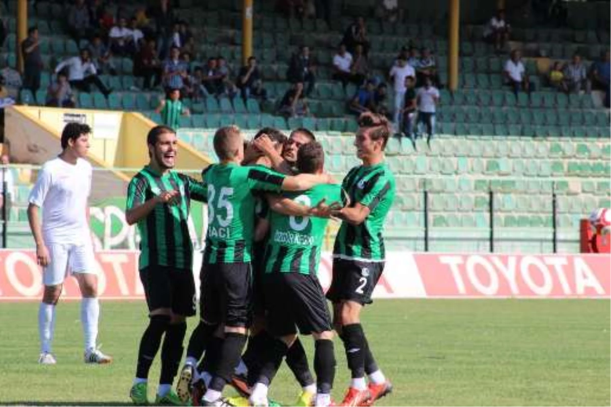 Sakaryaspor, Düşme Potasından Uzaklaştı