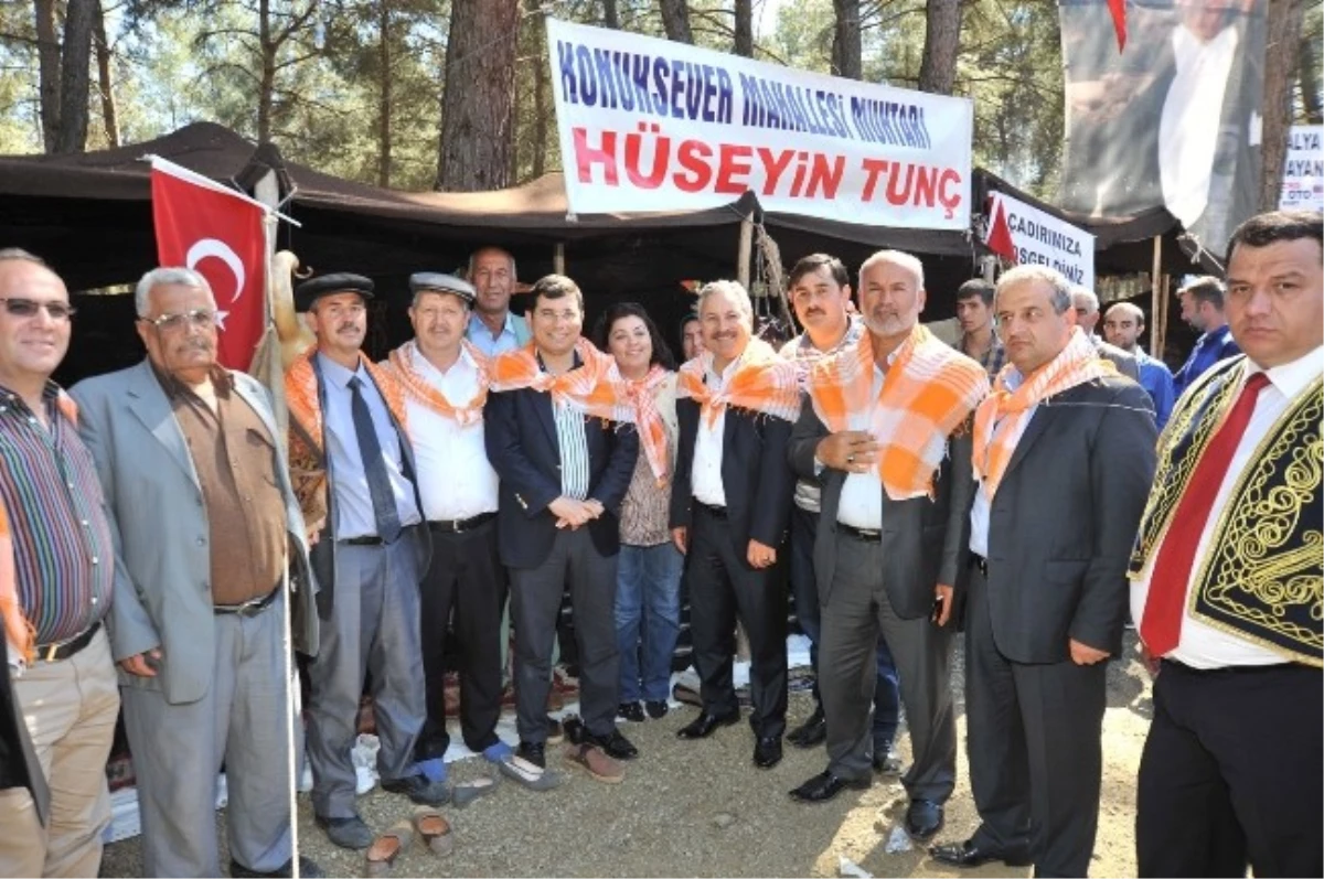 Tütüncü Yörük Türkmen Şenliği\'nde