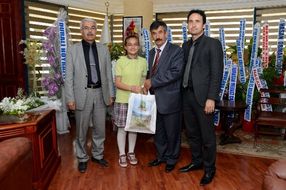 23 Nisan Ulusal Egemenlik ve Çocuk Bayramı