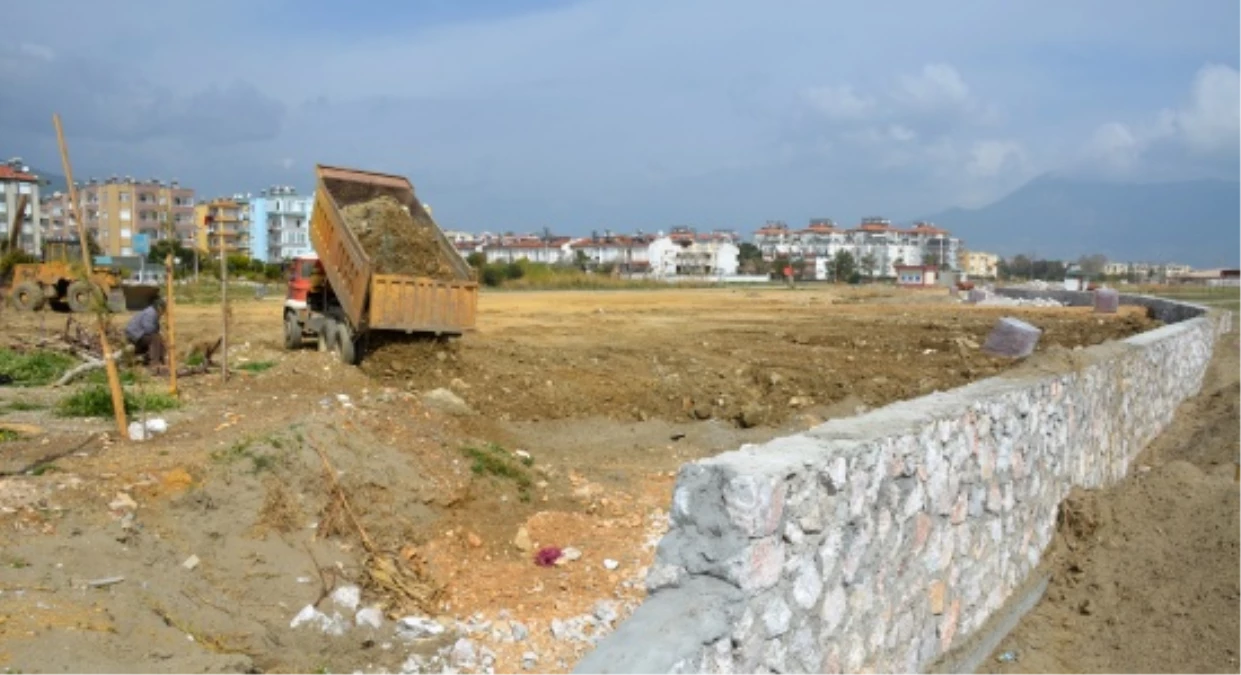 Anamur\'da Belediyenin Sahil Projesi Durduruldu