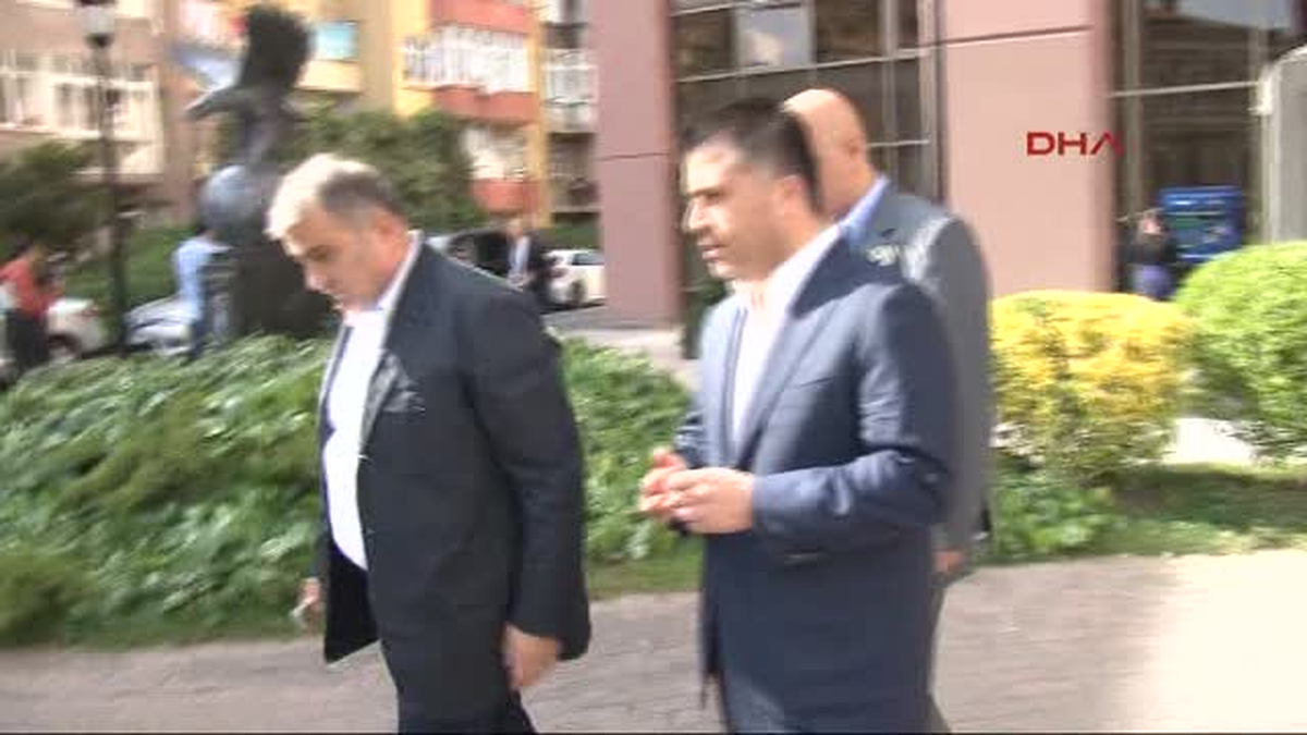 Beşiktaş Yönetim Kurulu Gökhan Töre\'nin Vurulduğu Silahlı Saldırı ile İlgili Kararını Verdi