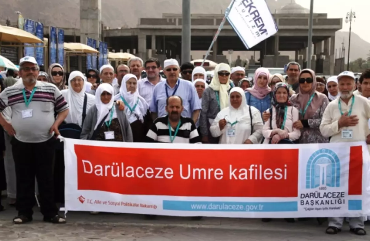 Darülaceze Sakinleri Umreden Döndü