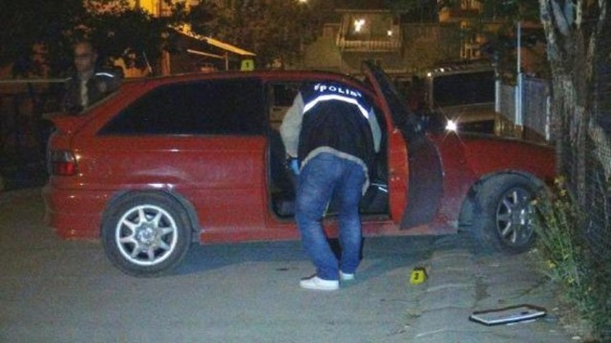 Dur\' İhtarına Uymayan Araçtaki Engelli, Polis Kurşunuyla Öldü (3)