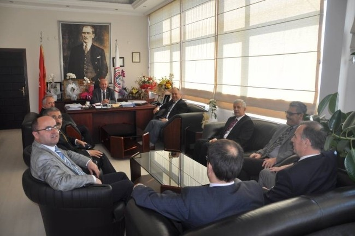 Tekirdağ İl Milli Eğitim Müdürlüğü\'nden Başkan Kadir Albayrak\'a Tebrik Ziyareti
