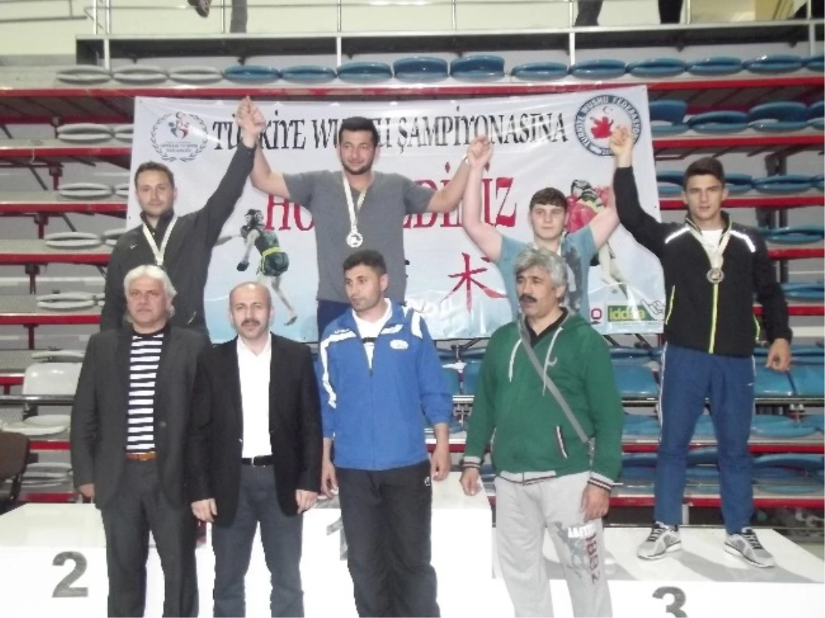 Türkiye Şampiyonu Şirin, Gözünü Avrupa Şampiyonluğuna Dikti