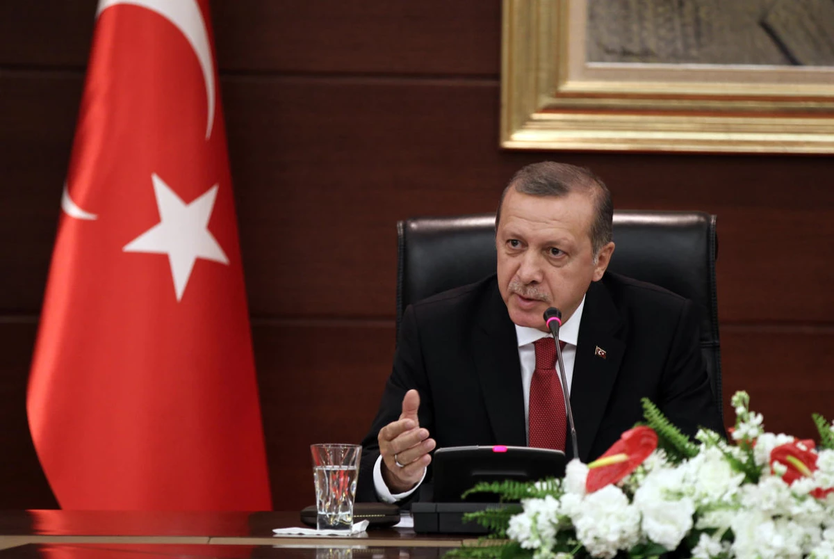 Erdoğan: Hedefim Seçme ve Seçilme Yaşının 18 Olması