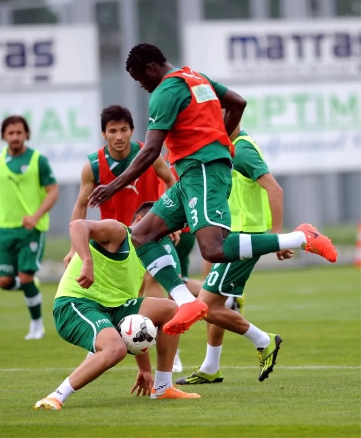 Bursaspor, Gençlerbirliği Maçının Hazırlıklarını Sürdürdü