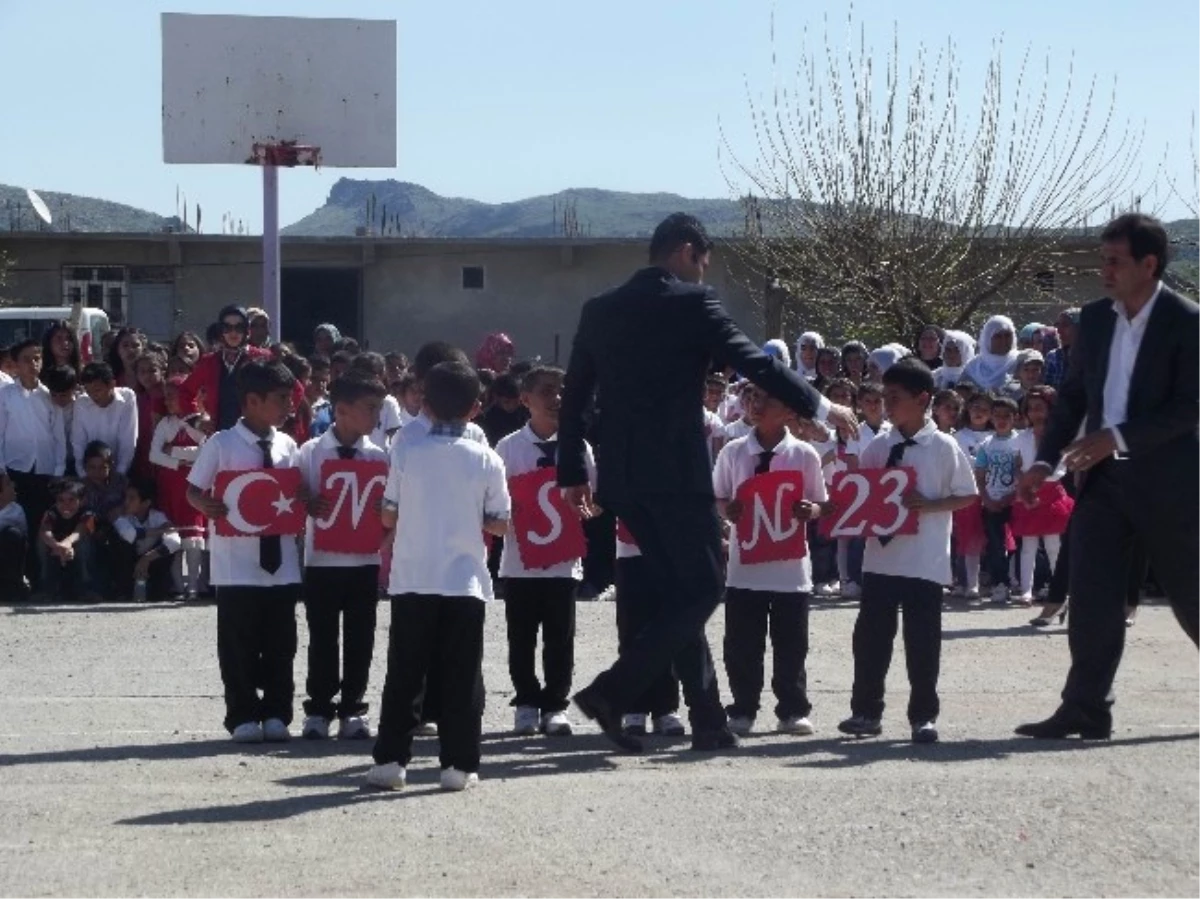 Çüngüş\'te 23 Nisan Etkinlikleri