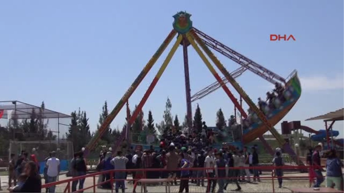 Kahramanmaraş\'ta Çocuklara Ücretsiz Lunapark