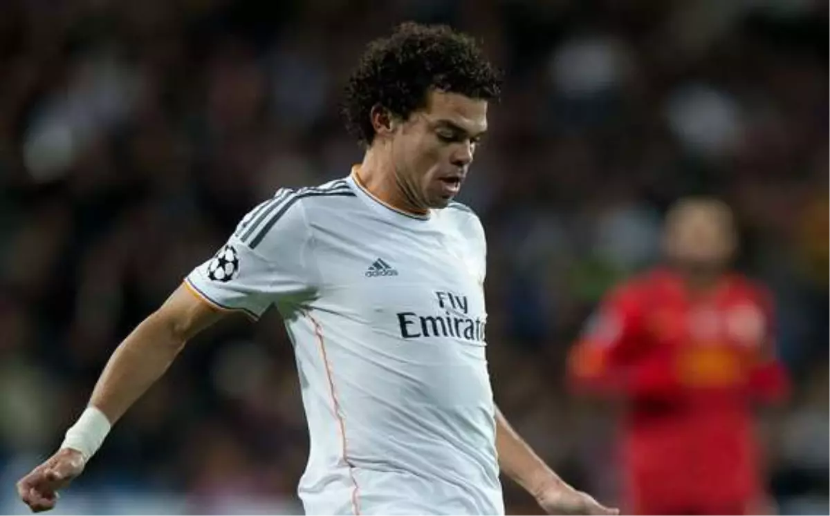 Real Madrid\'de Pepe Maçı Tamamlayamadı