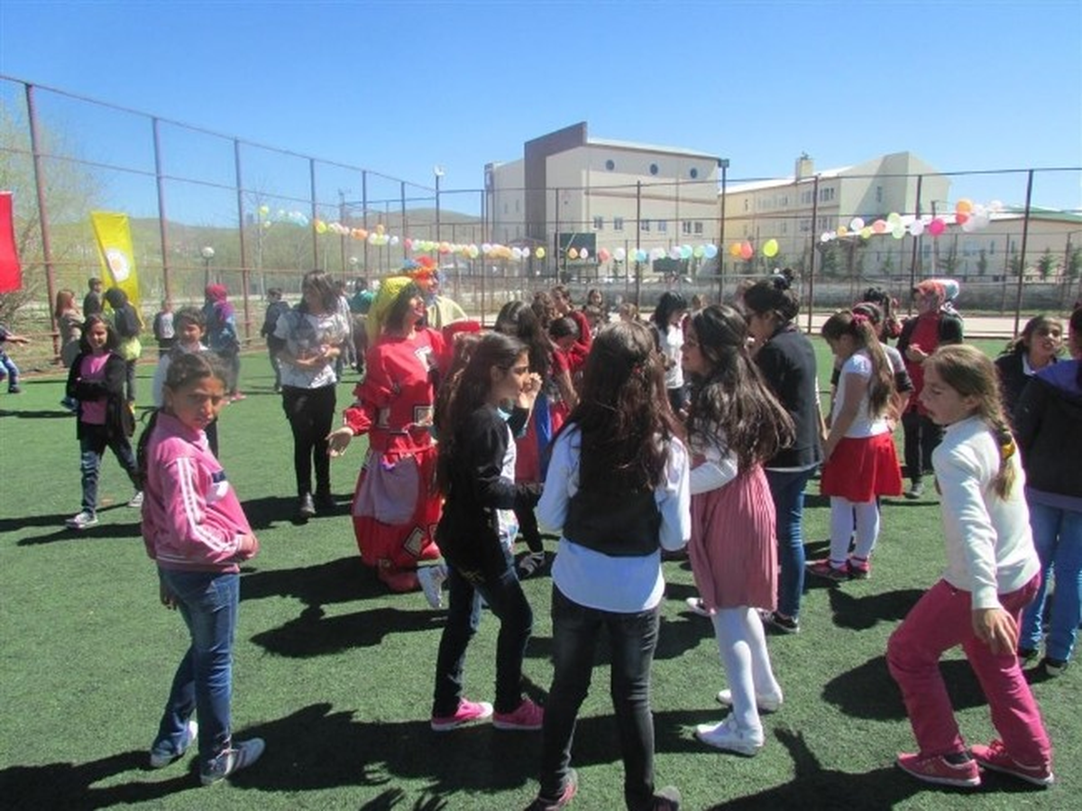 Tegv\'de 23 Nisan Coşkusu