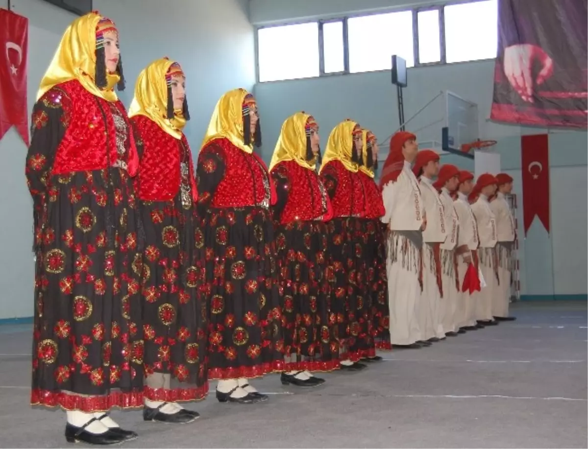 Türkiye Halk Oyunları Grup Yarışmaları Bitlis\'te Yapılacak