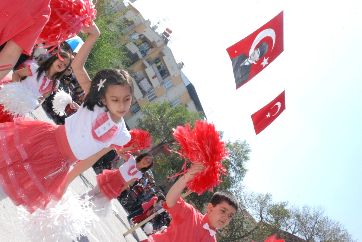 23 Nisan Ulusal Egemenlik ve Çocuk Bayramı