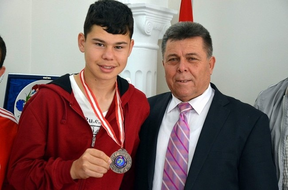 Aydın\'ın İşitme Engelli Sporcusu Türkiye 3\'üncüsü Oldu