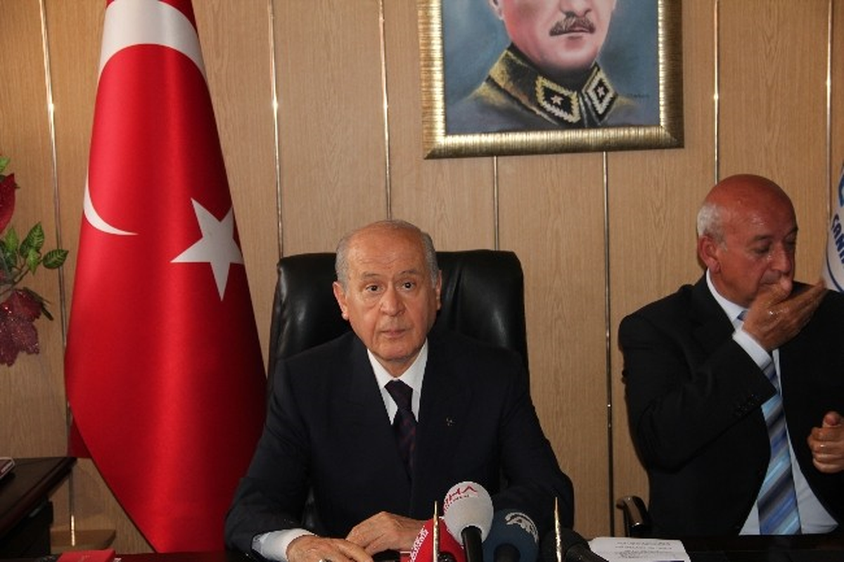 Bahçeli\'den 1915 Olayları Açıklaması