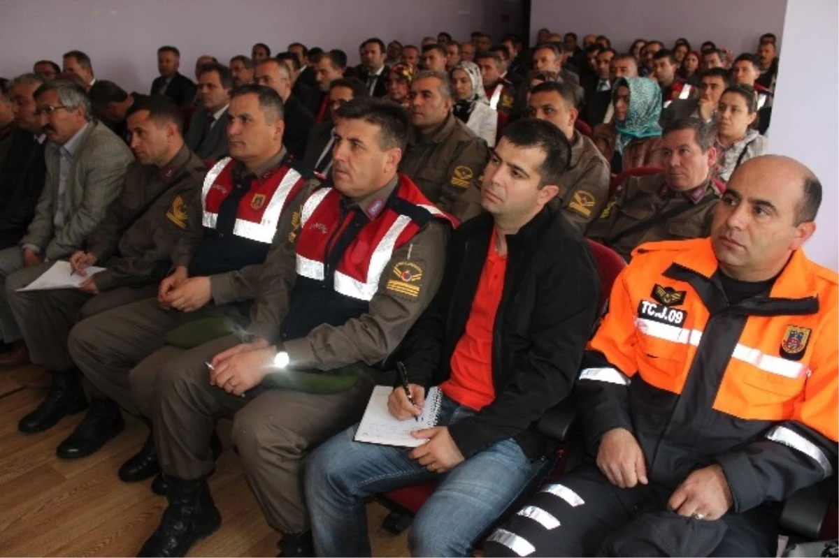 Beyşehir\'de Sınav Güvenliği Toplantısı Yapıldı
