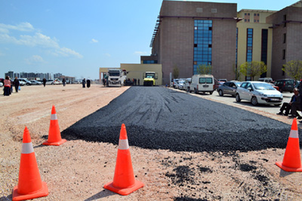 \'Çile Yolu\' (Hastane Yolu) Nihayet Asfaltlandı
