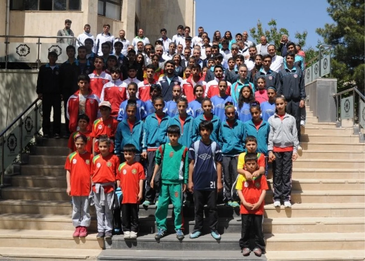 Diyarbakır Büyükşehir Belediyespor'dan, Eşbaşkan Kışanak'a Ziyaret