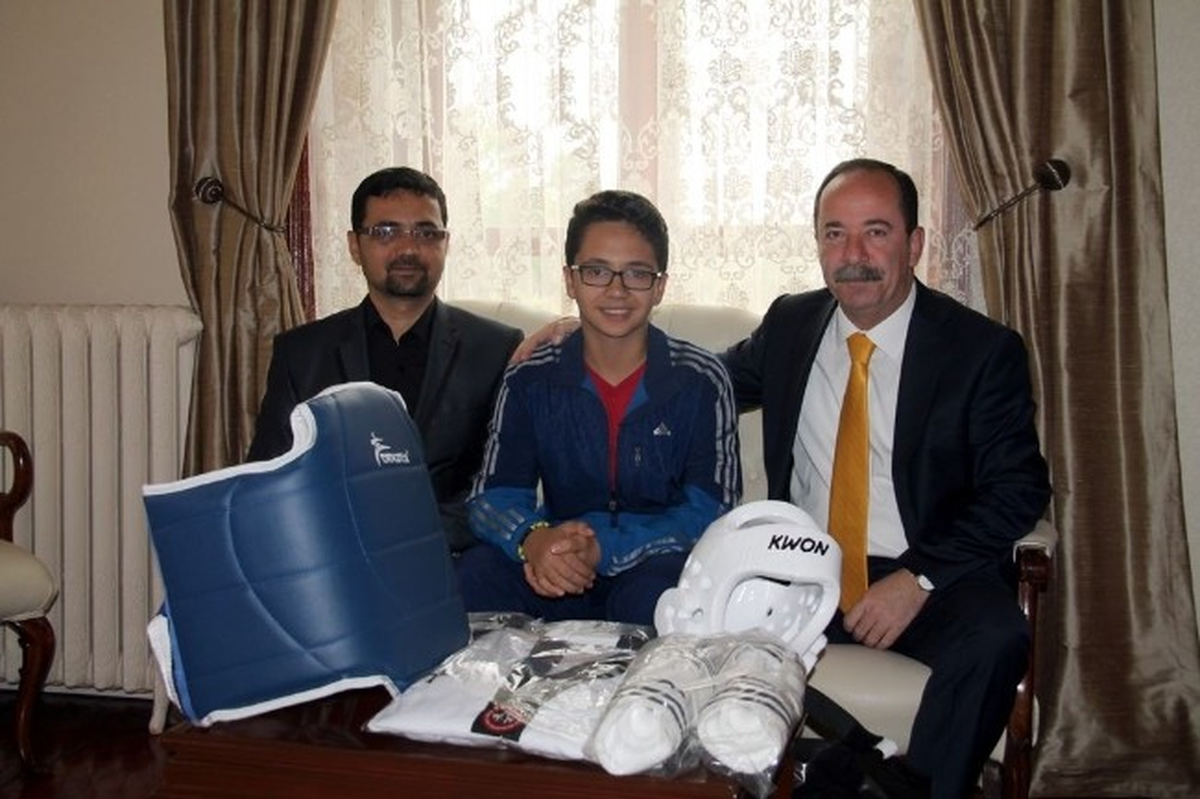 Edirne Belediye Başkanı Gürkan: "Gençlerin Spor Yapması Gerekir"