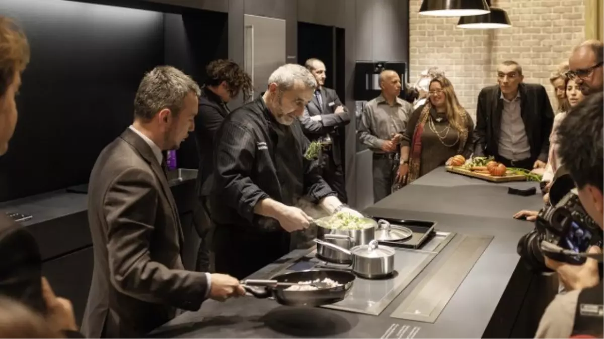 Gaggenau, Milano Eurocucina Fuarı\'nda Mutfak Sanatını Sahneledi