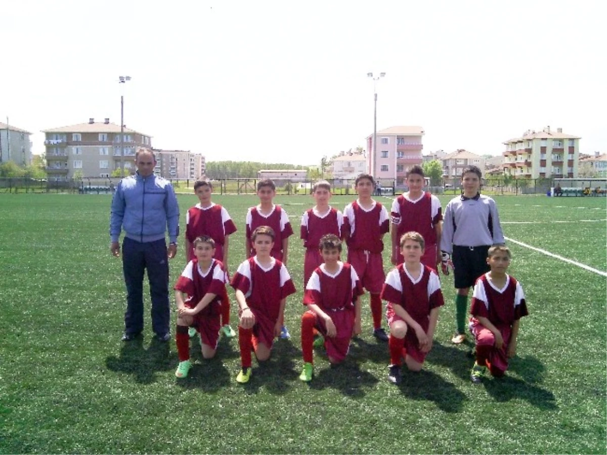Muratlı Belediyespor U-13 Takımı Gelecek Vaad Ediyor
