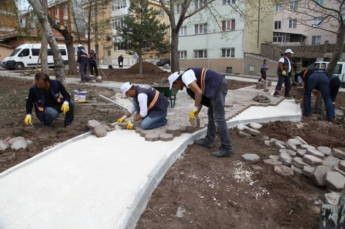 Odunpazarı Belediyesi\'nden Park ve Yeşil Alan Çalışmaları