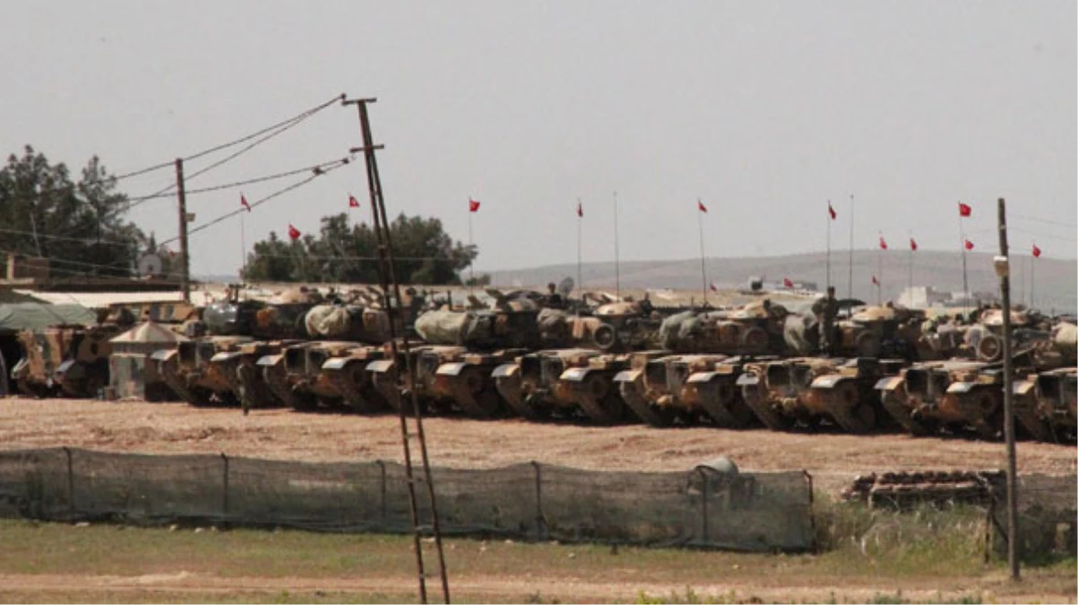 Tanklar, Suriye Sınırına Konuşlandırıldı