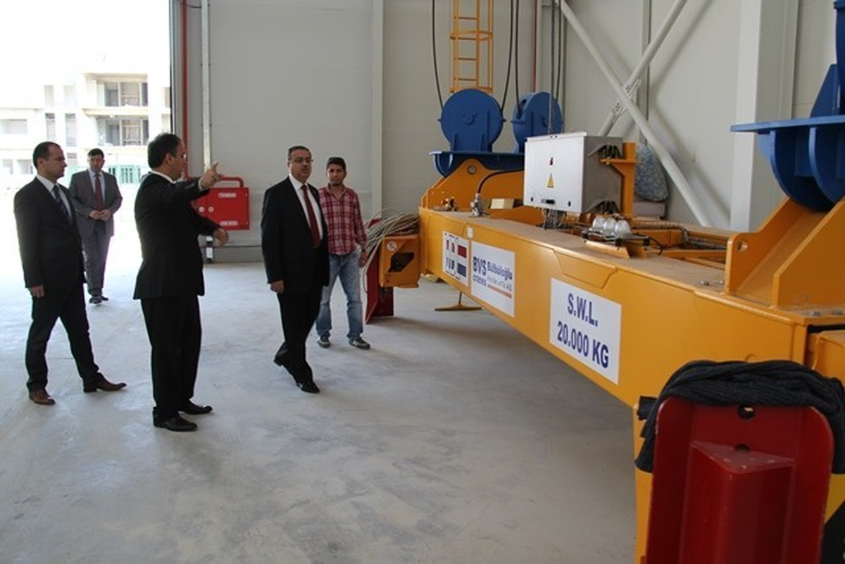 Vali Su, Afad Lojistik Deposunu İnceledi