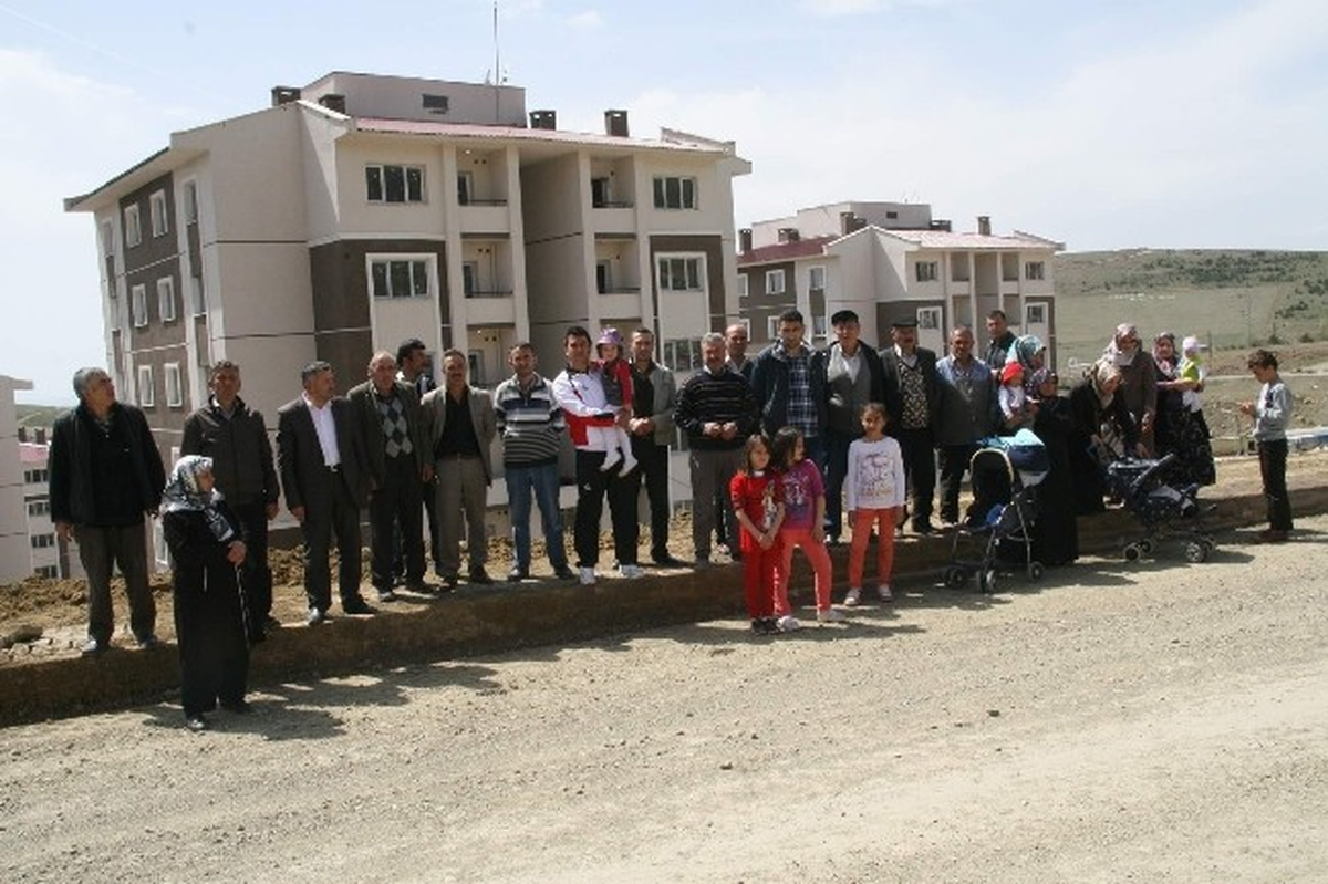 Yozgat\'ta TOKİ Teslimi Gecikince Vatandaş Mağdur Oldu