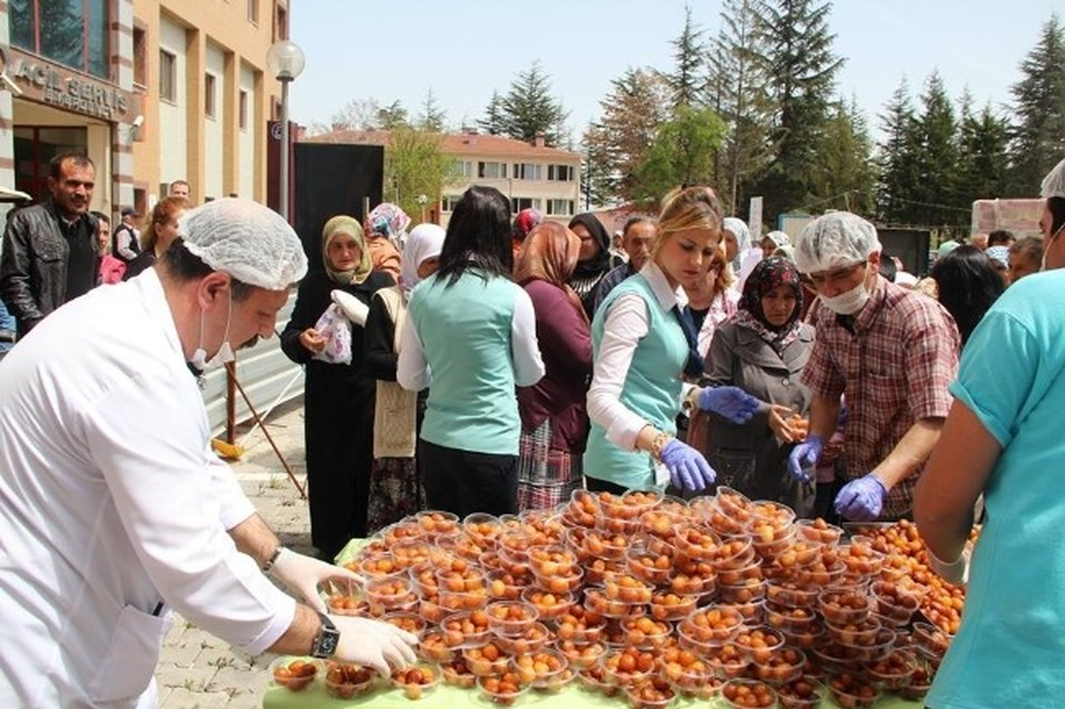 5 Bin Kişiye \'Kutlu Doğum\' Lokması