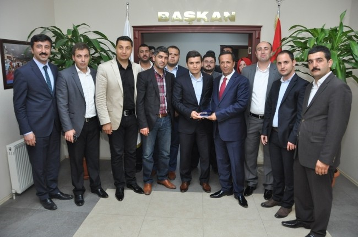 AK Parti Gençlik Kollarından Toltar\'a Ziyaret