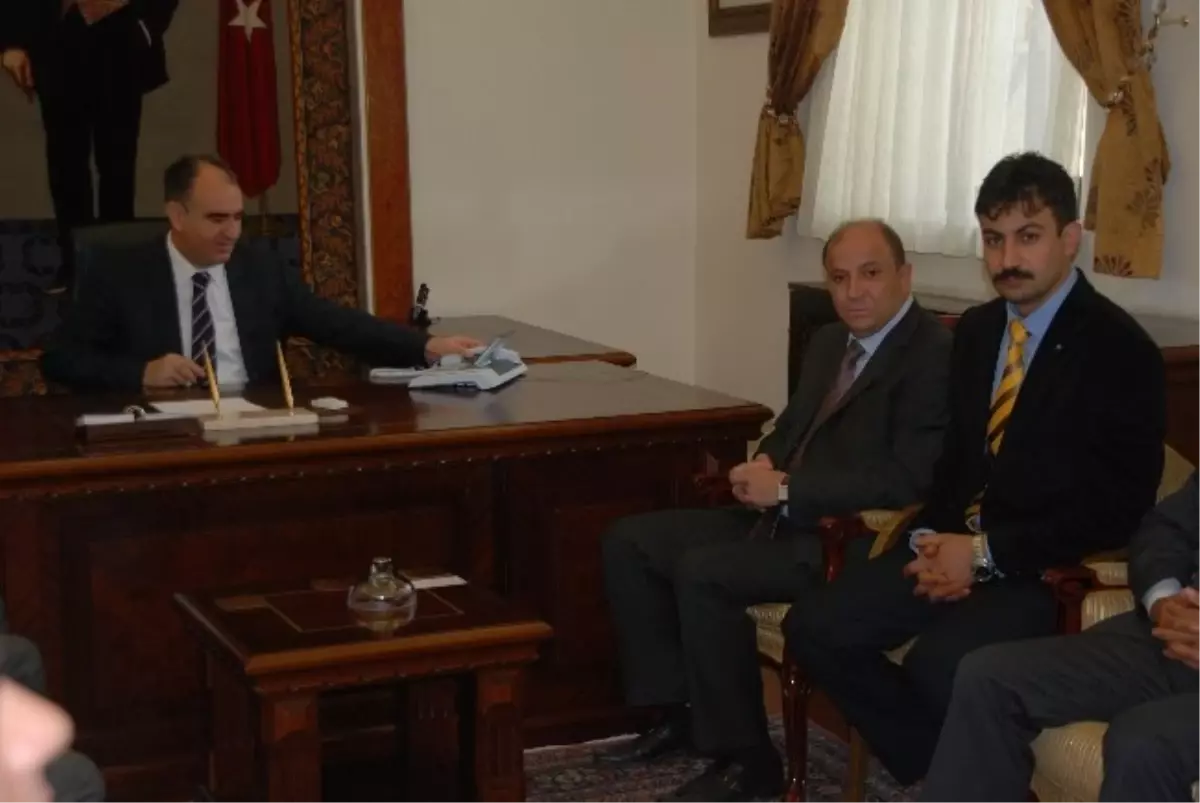 AK Parti Meclis Üyelerinden Vali Özkan'a Ziyaret