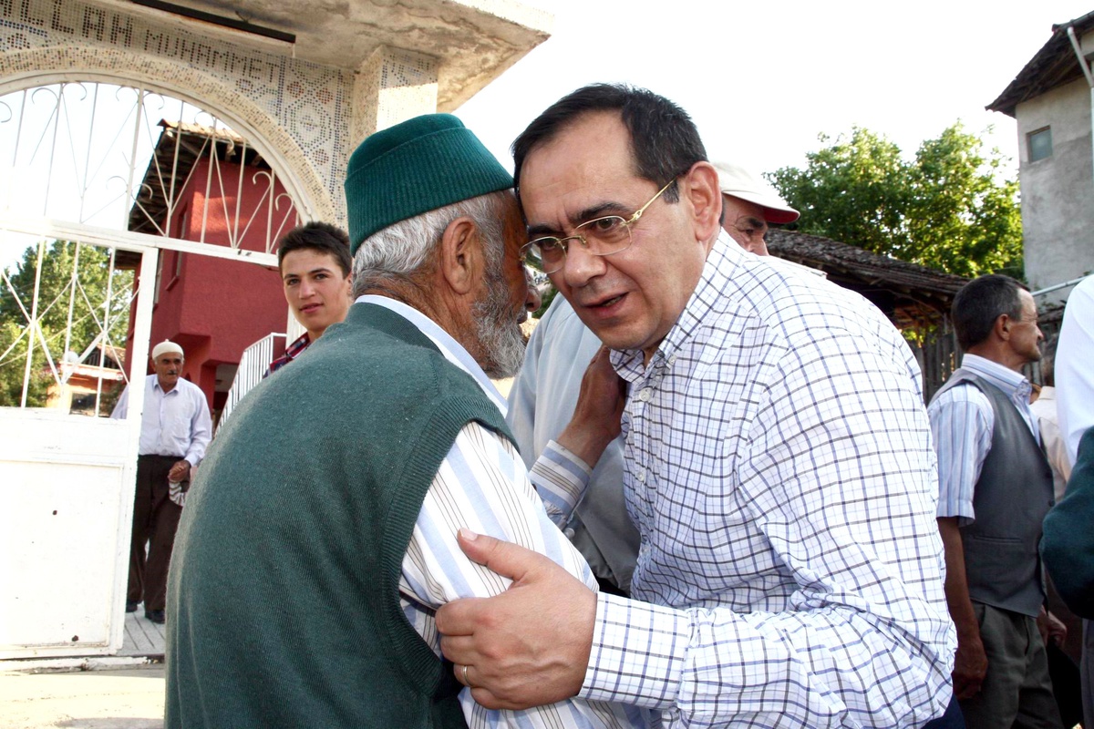 AK Parti Samsun Miletvekili Mustafa Demir\'in Ziyaretleri